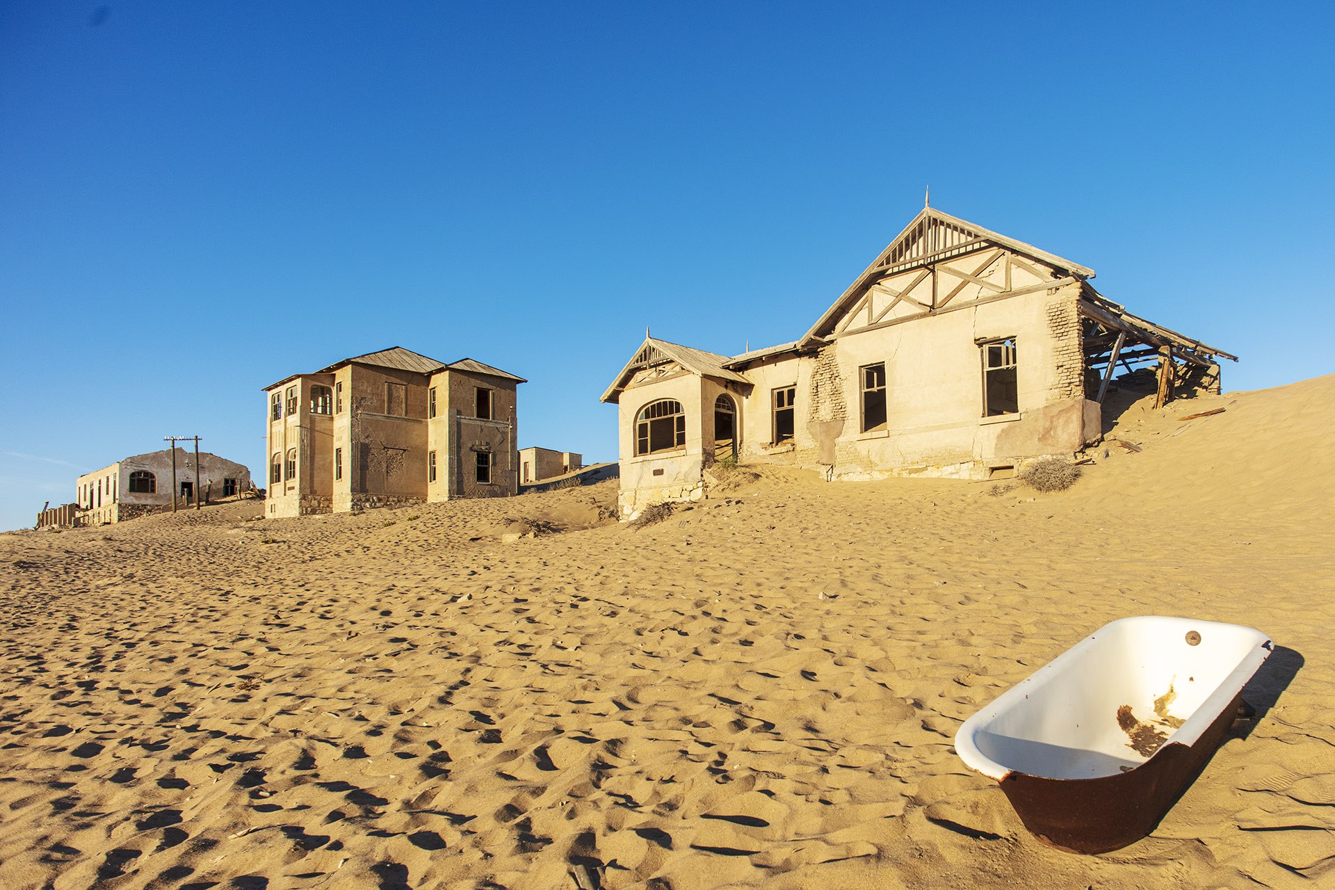 Kolmanskop, Namibia: Things to Know Before You Go - Travelationship
